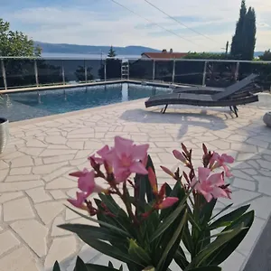 Vila Vita Apartment Novi Vinodolski